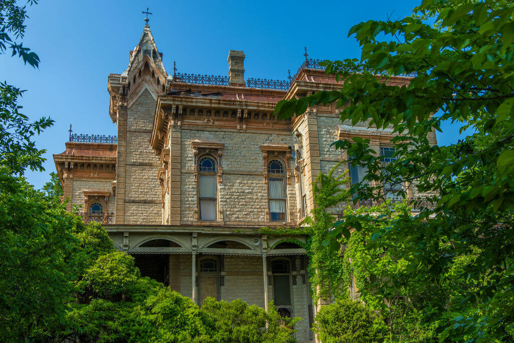 Stone home in decatur