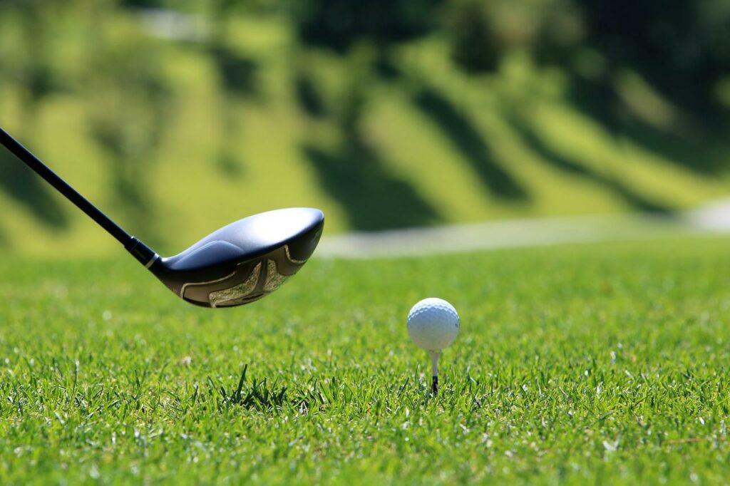 golf, golf course, grass-3685616.jpg