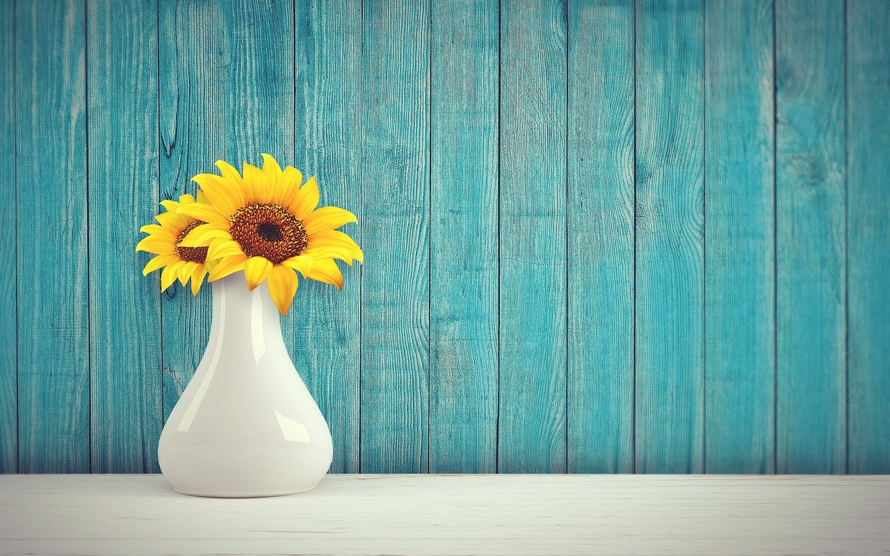 hd wallpaper, sunflowers, vase-3292932.jpg